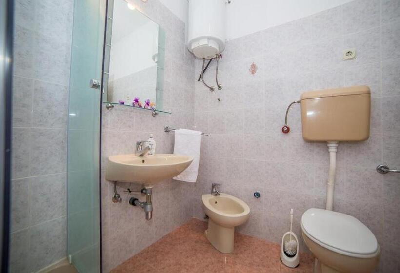 ２ベッドルームアパートメント, Apartments Milas