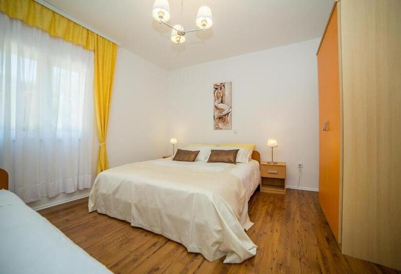 带2个卧室的公寓, Apartments Milas