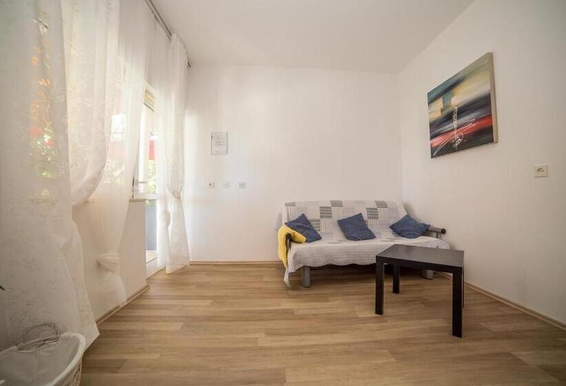 １ベッドルームアパートメント, Apartments Milas