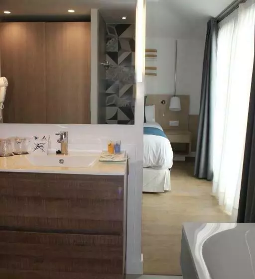 スイート, Aqua Hotel Onabrava & Spa 4sup