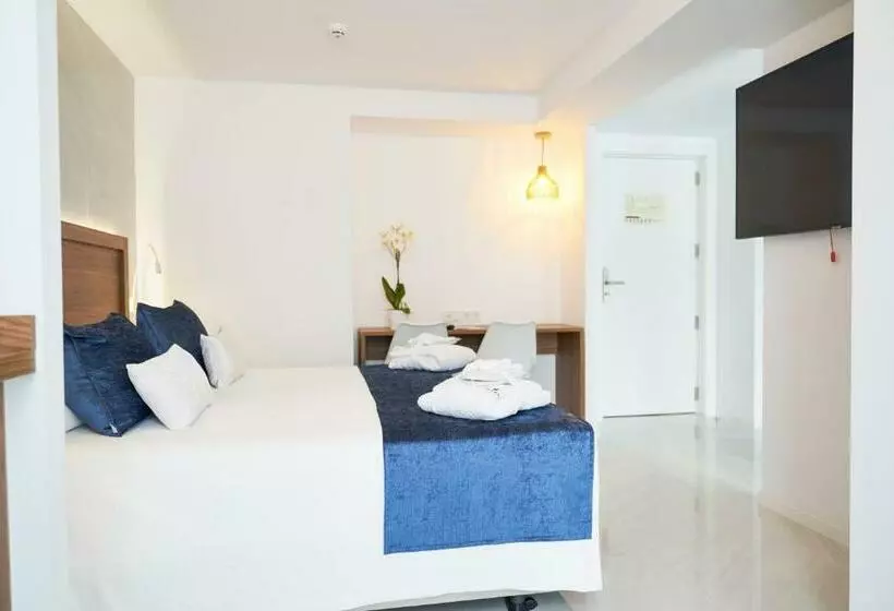سوییت, Eurostars Puerto de Ibiza