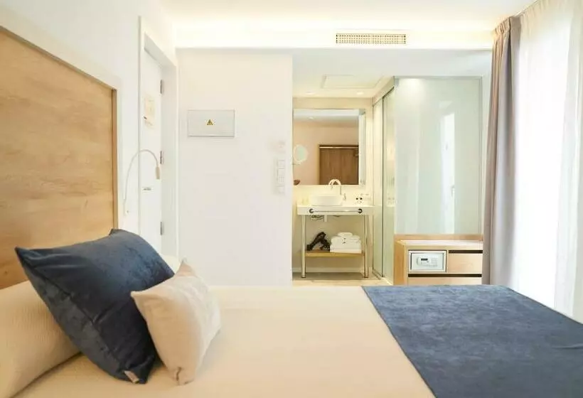 اتاق استاندارد یک نفره, Eurostars Puerto de Ibiza