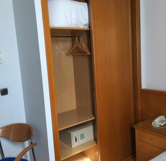 חדר סטנדרט יחיד, Encasa Hotel Almansa