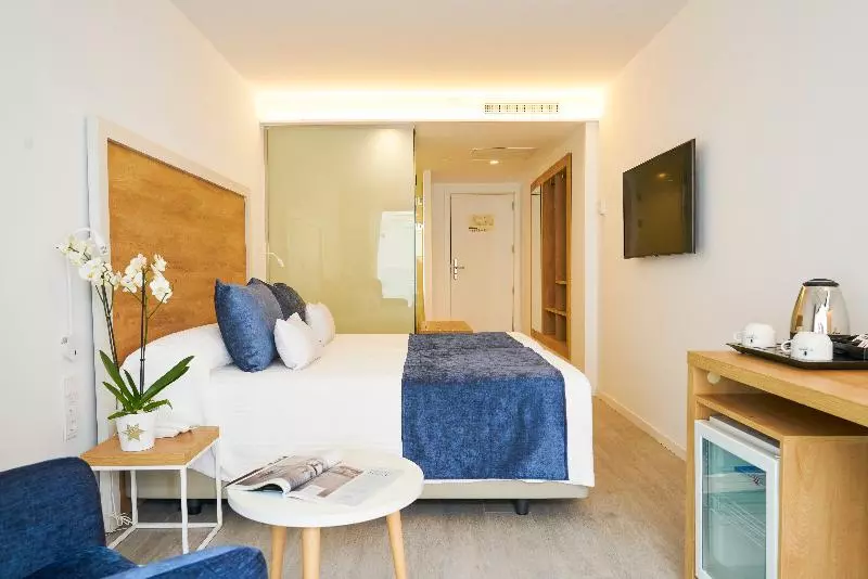 اتاق استاندارد, Eurostars Puerto de Ibiza