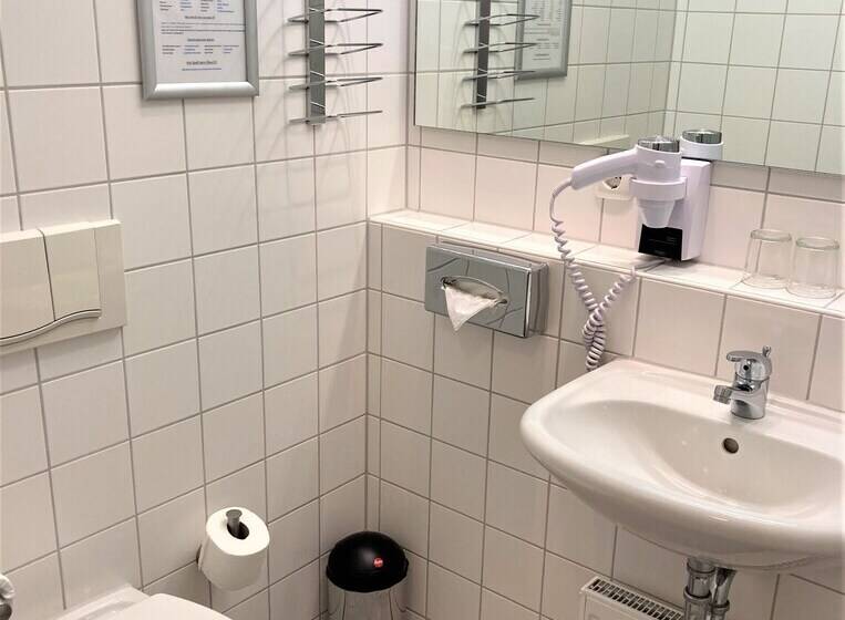 חדר קומפורט, Amedia Express Passau, Trademark Collection By Wyndham