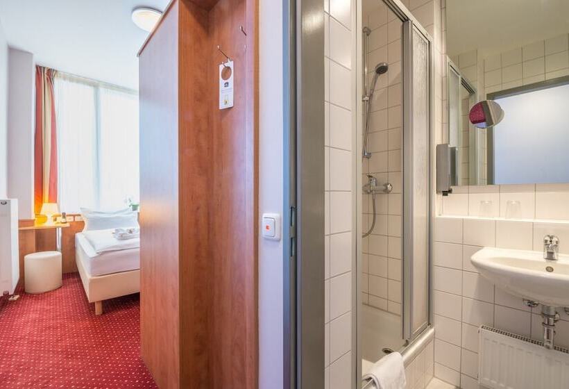 Номер Комфорт, Amedia Express Passau, Trademark Collection By Wyndham