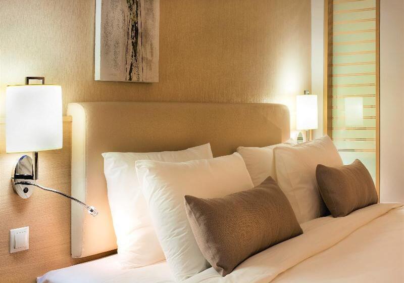 Семейный Номер, Bartos