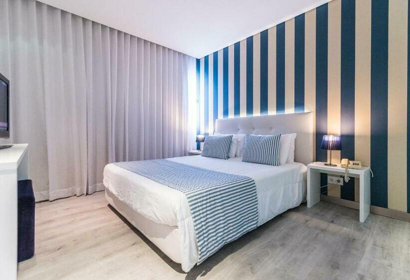 家庭间, Costa De Prata