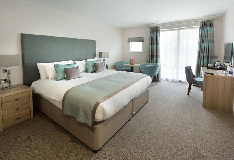 غرفة سوبيريور, Dale Hill