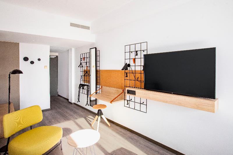 Номер Superior, Moxy Barcelona