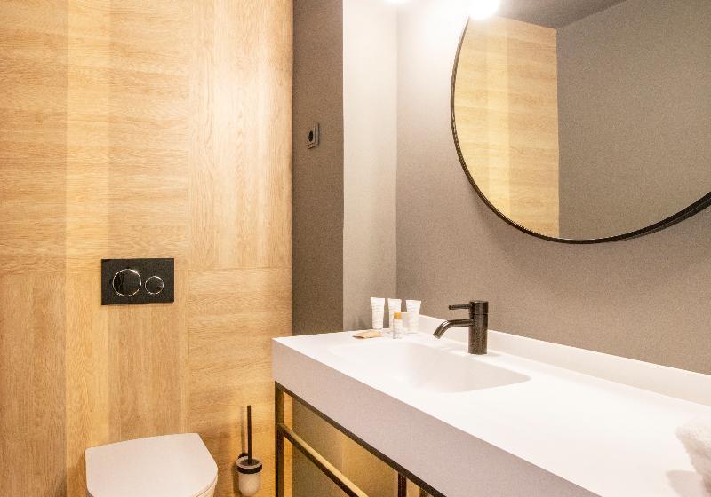 Номер Superior, Moxy Barcelona