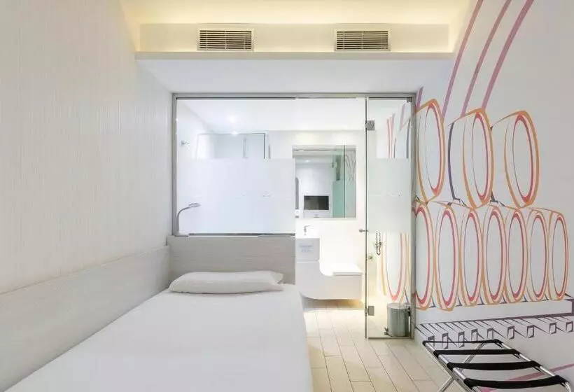 اتاق استاندارد یک نفره, Ibis Styles Madrid Prado