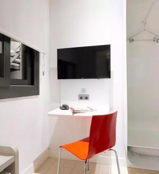 اتاق استاندارد یک نفره, Ibis Styles Madrid Prado