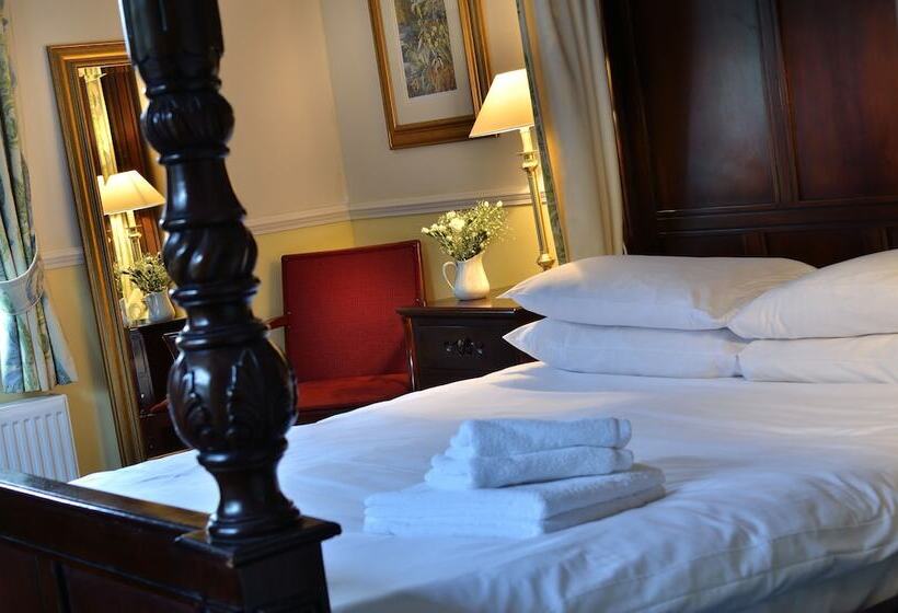 غرفة سوبيريور, Newby Bridge