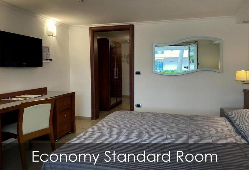 エコノミートリプルルーム, Olimpico