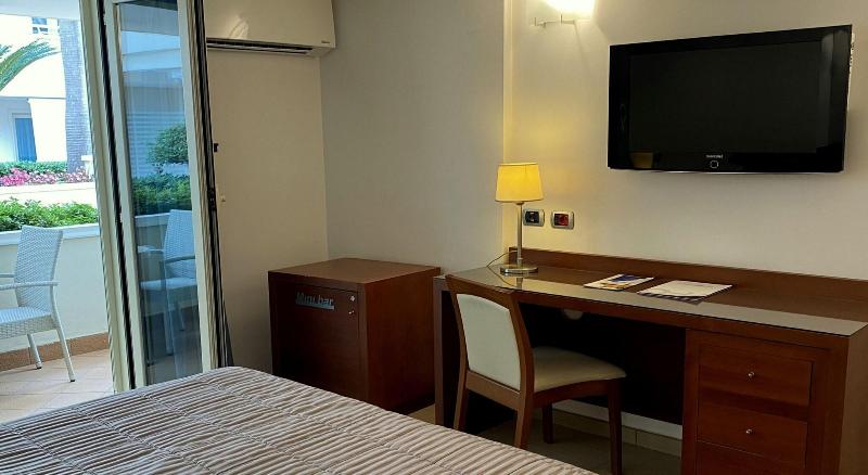 エコノミールーム, Olimpico