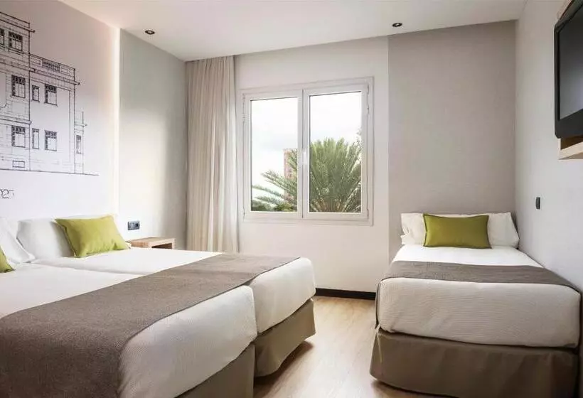 スタンダードトリプルルーム, Sercotel Hotel Parque