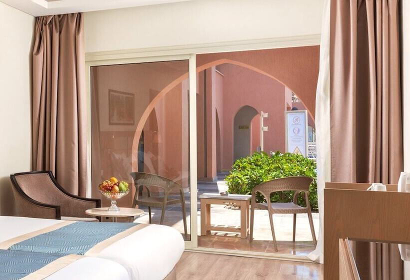 デラックストリプルルーム, Pickalbatros Alf Leila Wa Leila Resort  Neverland Hurghada