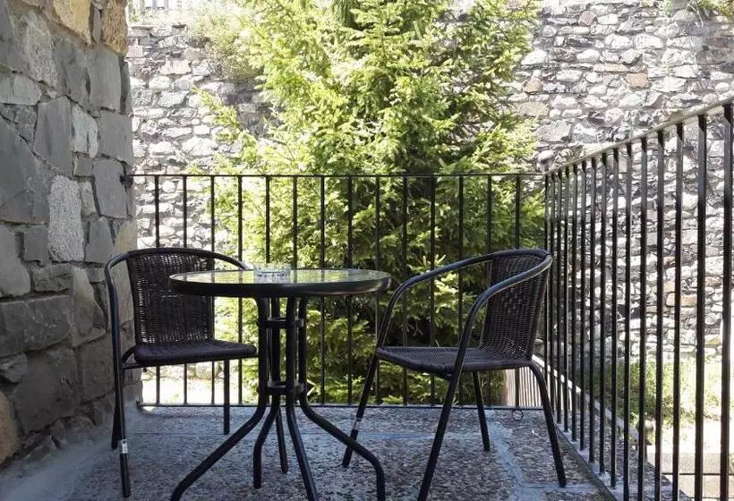 اتاق استاندارد, San Anton Benasque