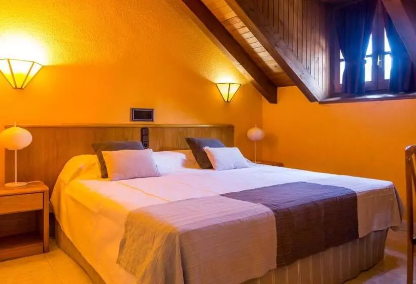 اتاق استاندارد, San Anton Benasque