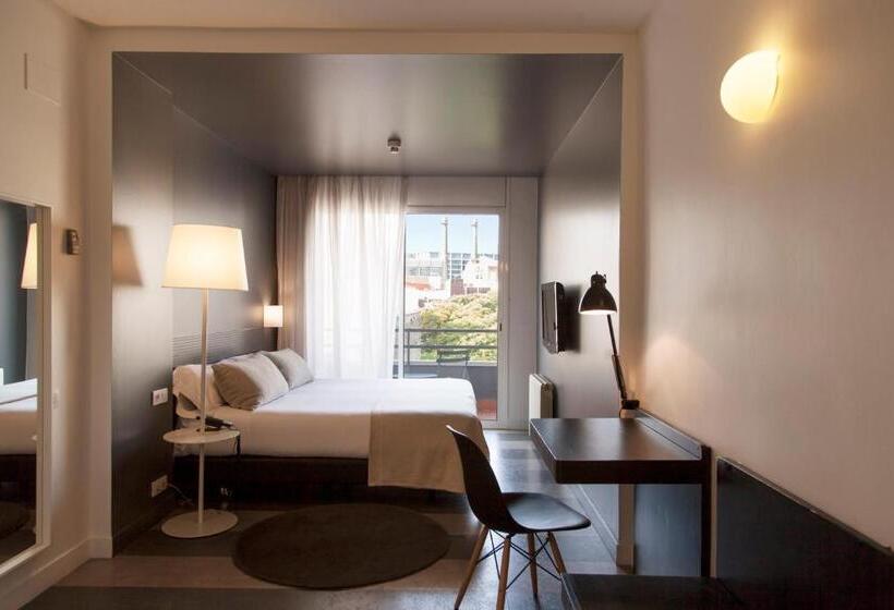 اتاق سوپریور با بالکن, Sixties Ramblas