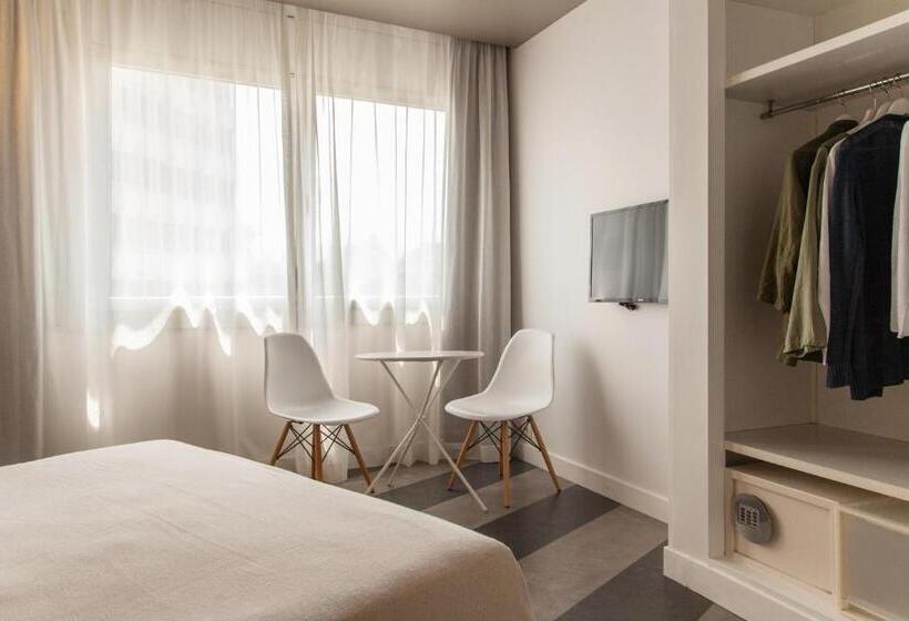 اتاق استاندارد, Sixties Ramblas