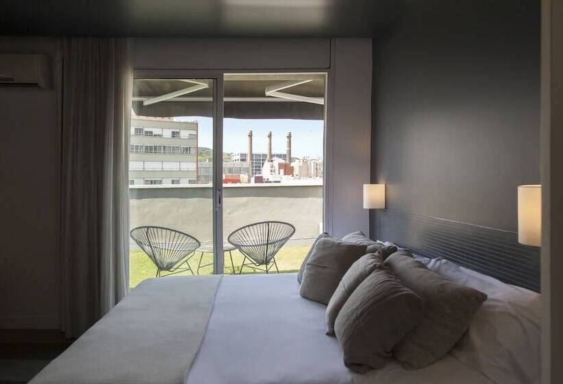 Superior Room with Terrace, Sixties Ramblas