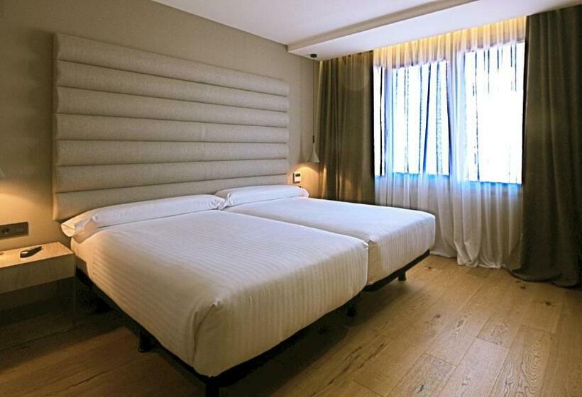 스탠다드 룸, Zenit Vigo