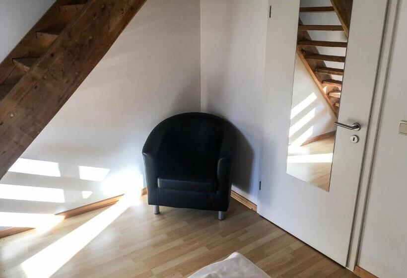 패밀리 룸, Zweilinden Meckenheim Bonn