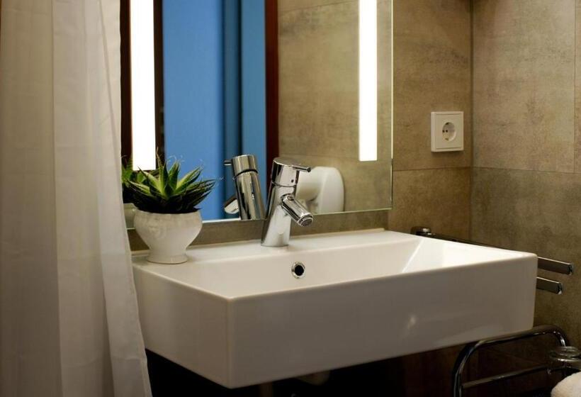 Номер Deluxe, Zweilinden Meckenheim Bonn