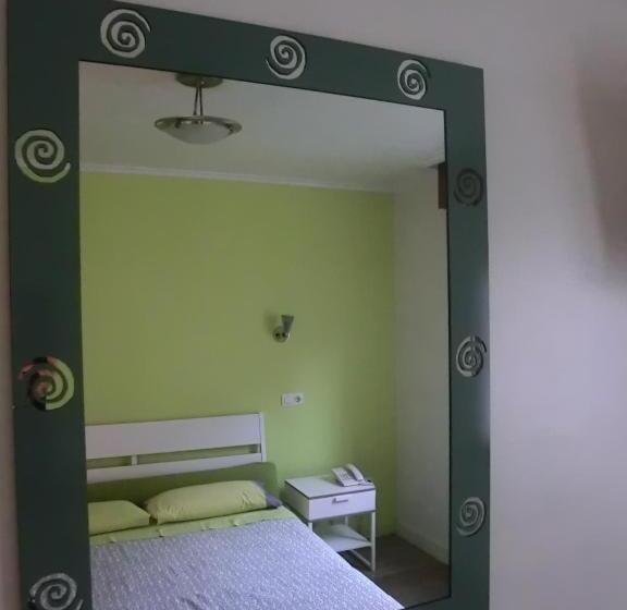 اتاق استاندارد, Akelarre Ostatua