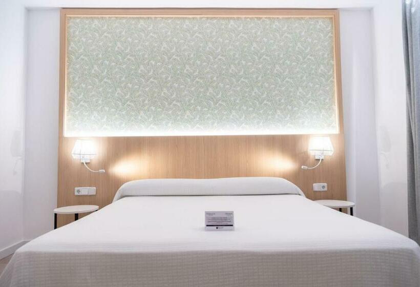 Номер Стандарт, Sercotel Carlos III