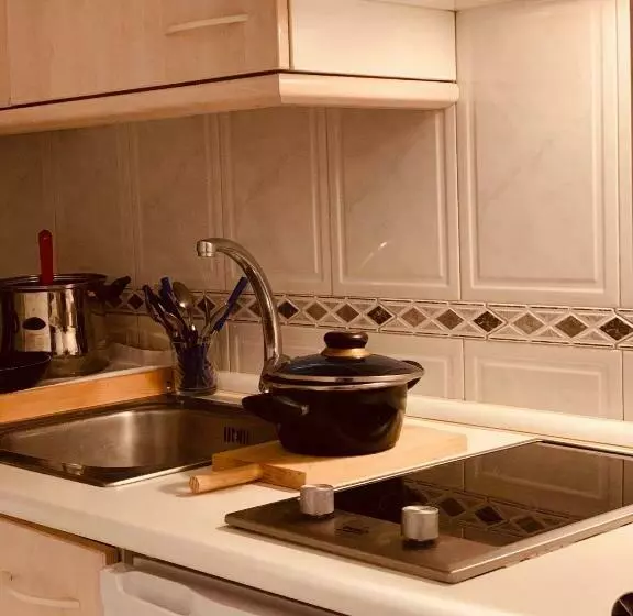 استودیوی استاندارد, Stylish City Apartamentos