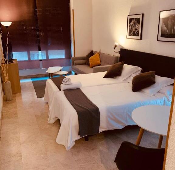 استودیوی استاندارد, Stylish City Apartamentos