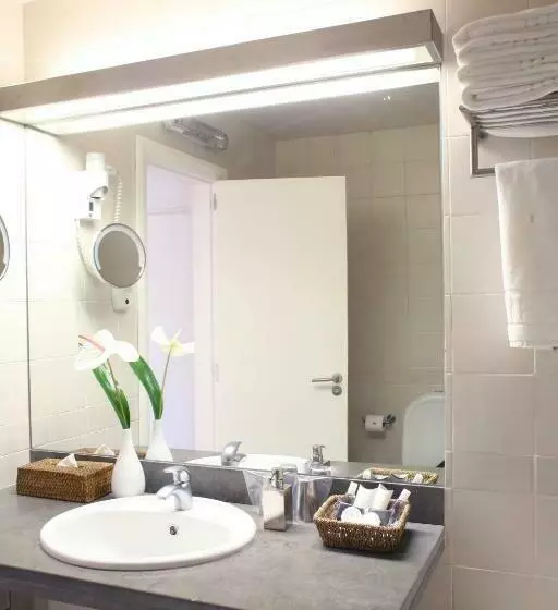 استودیوی استاندارد, Vila Bicuda Resort