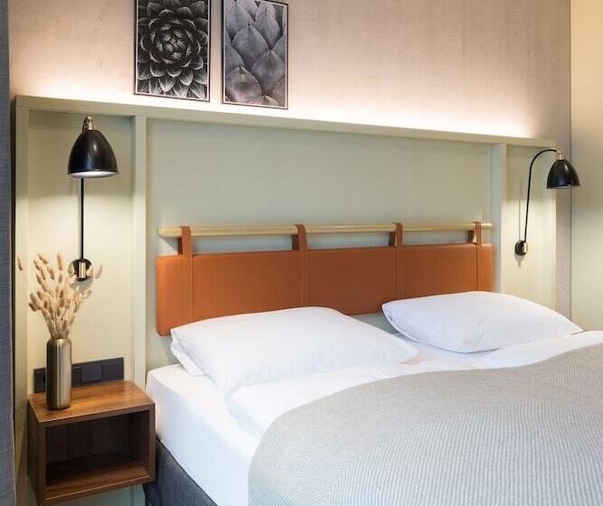 استودیوی استاندارد, Downtown Apartments Mitte Wedding