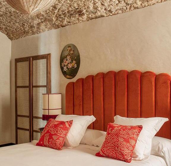 اتاق سوپریور با تخت بزرگ, La Bionda