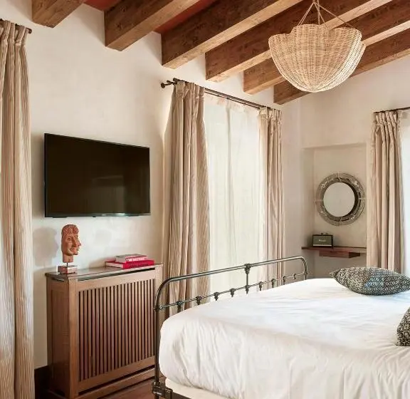 Suite, La Bionda