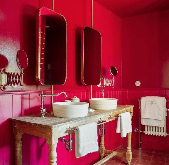 سوییت, La Bionda