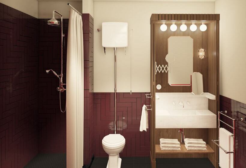 اتاق استاندارد, La Bionda