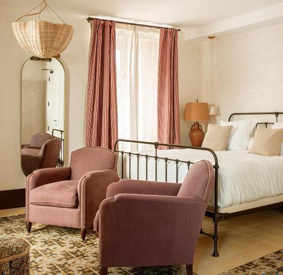 سوییت, La Bionda