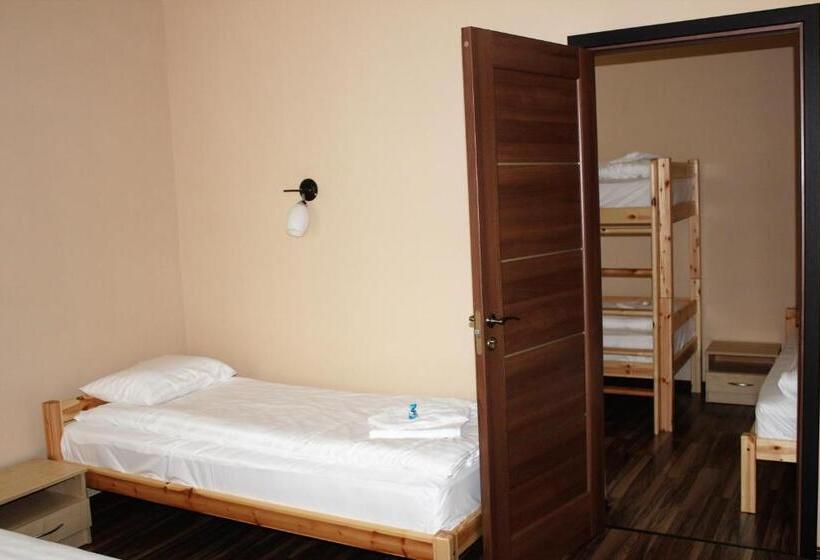 اتاق خانوادگی, Windrose