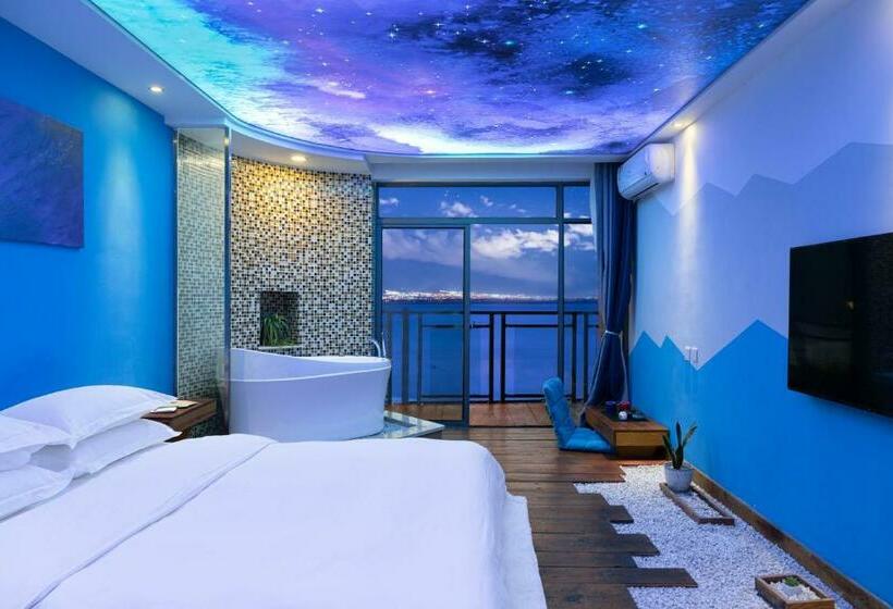 Номер Deluxe Вид на Море с Балконом, Ning House Lake View Inn