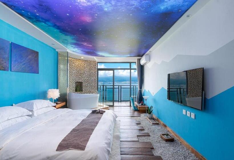 Номер Deluxe Вид на Море с Балконом, Ning House Lake View Inn