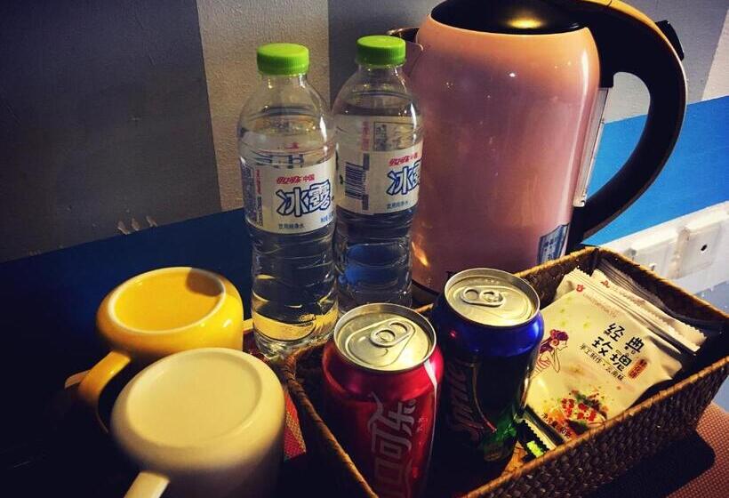 Номер Стандарт с Балконом, Ning House Lake View Inn