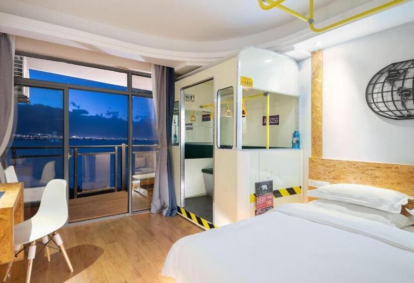 Номер Deluxe Вид на Море с Балконом, Ning House Lake View Inn