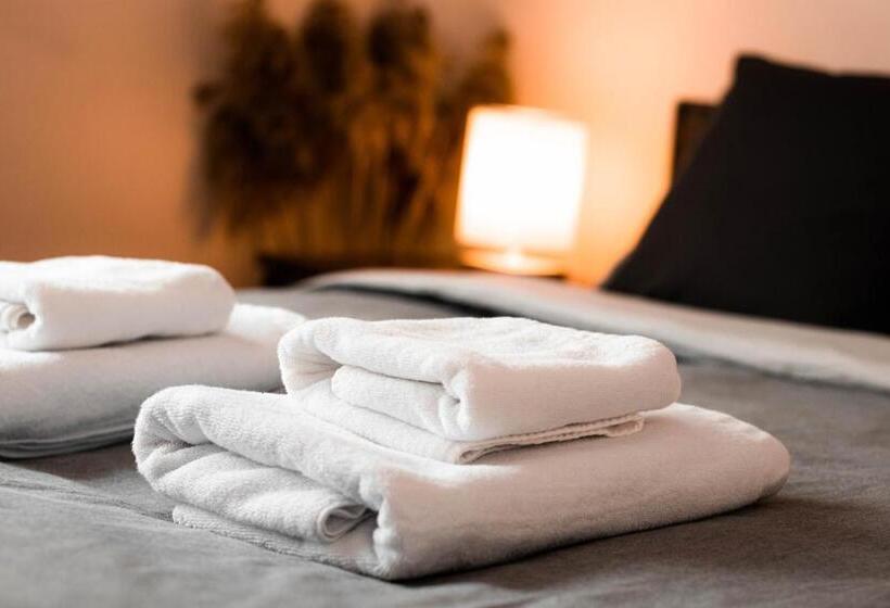 اتاق استاندارد, Vanaga Ligzda