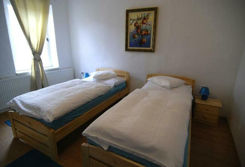 标准间, Fontana Pizzeria   Pension