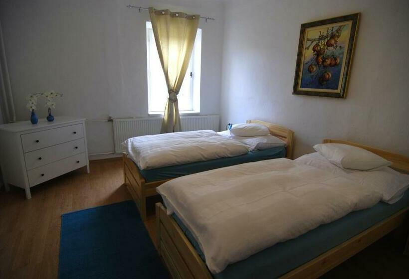 标准间, Fontana Pizzeria   Pension