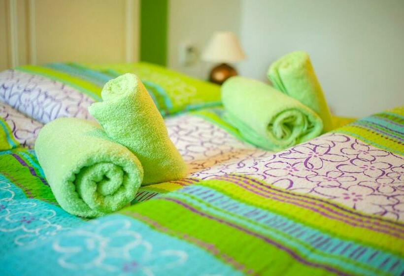 标准间, Fontana Pizzeria   Pension